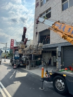 雙吊車吊掛,要的就是專業:雙吊車吊掛,要的就是專業-荃心專業新竹搬家 雙吊車吊掛,要的就是專業:雙吊車吊掛,要的就是專業-荃心專業新竹搬家